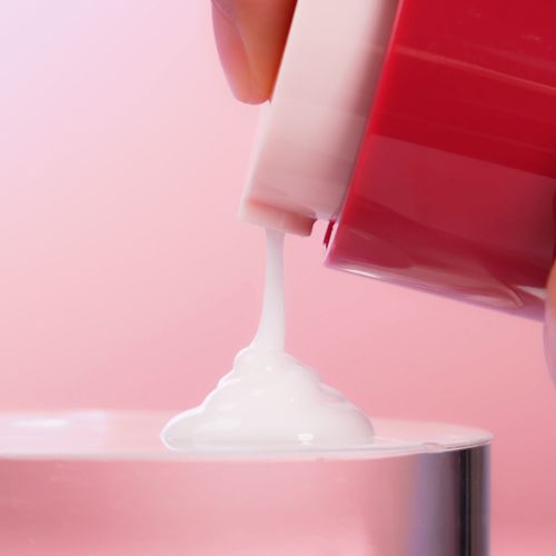 Isntree Plum Peptide Booster 2000s 50ml.