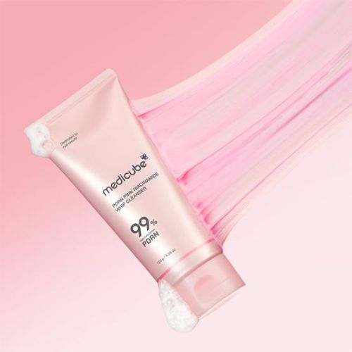 Medicube PDRN Pink Niacinamide Whip Cleanser – Korean brightening foam cleanser for all skin types,Gentle whipped facial cleanser for dull skin and clogged pores – with PDRN and niacinamide,Korean niacinamide foam cleanser in Dubai – Medicube PDRN Pink for glowing skin