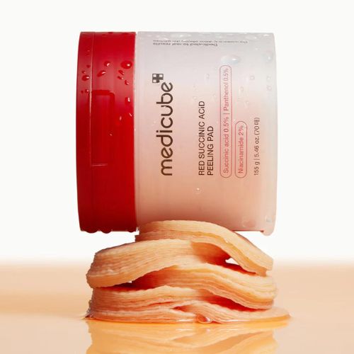 Non-comedogenic and low-irritation Korean toner pads for clear and smooth skin UAE