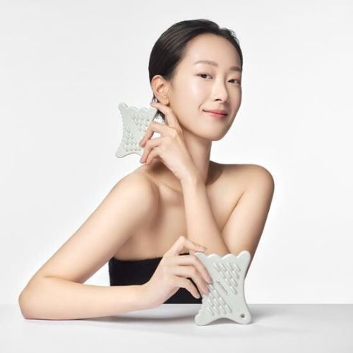 Returnity Mini Gua Sha – six-sided porcelain facial massage tool for lifting and contouring,Compact Gua Sha for jawline, wrinkles, and skin firmness – handcrafted porcelain tool for daily use,Gua Sha tool in Dubai – Returnity Mini porcelain sculpting tool for facial lines and lifting