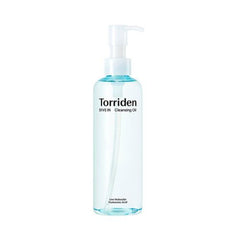 Torriden Dive-In Cleansing Oil Korean hydrating oil cleanser
Torriden cleansing oil texture with 8D hyaluronic acid
Torriden Dive-In oil cleanser for makeup and sunscreen removal