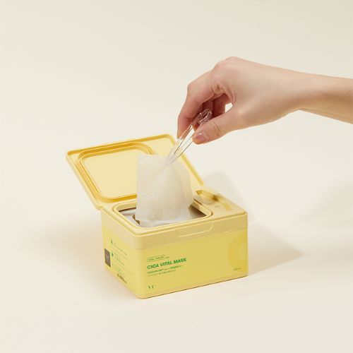 VT Cica Vital Mask for calm and plump skin in UAE