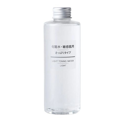 Muji Light Toning Water Light 200ml